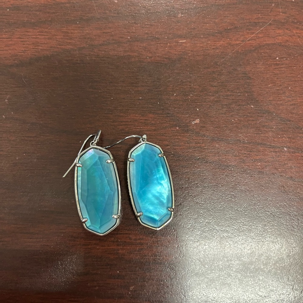 Kendra Scott Danielle Silver and Blue Earrings